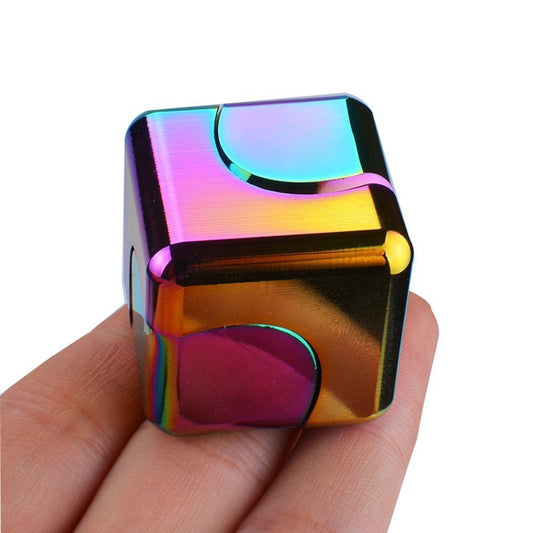 🔥🎁2025 New Year Hot Sale🎁🔥Finger Spinner Cube🔥