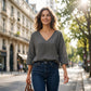 👕 Lässige Damenbluse mit V-Ausschnitt und Dreiviertelärmeln – eleganter Look, luftiger Schnitt & vielseitig – perfekt für Alltag, Büro & Freizeit