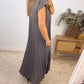 ✨New products on offer ✨Sleeveless pleated simple solid color dress