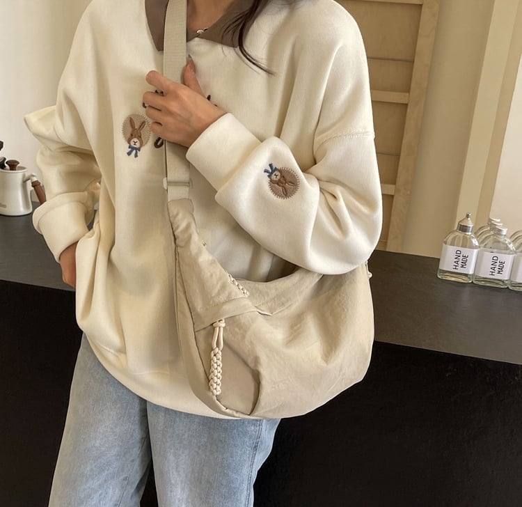 Sac bandoulière en nylon tendance 2025