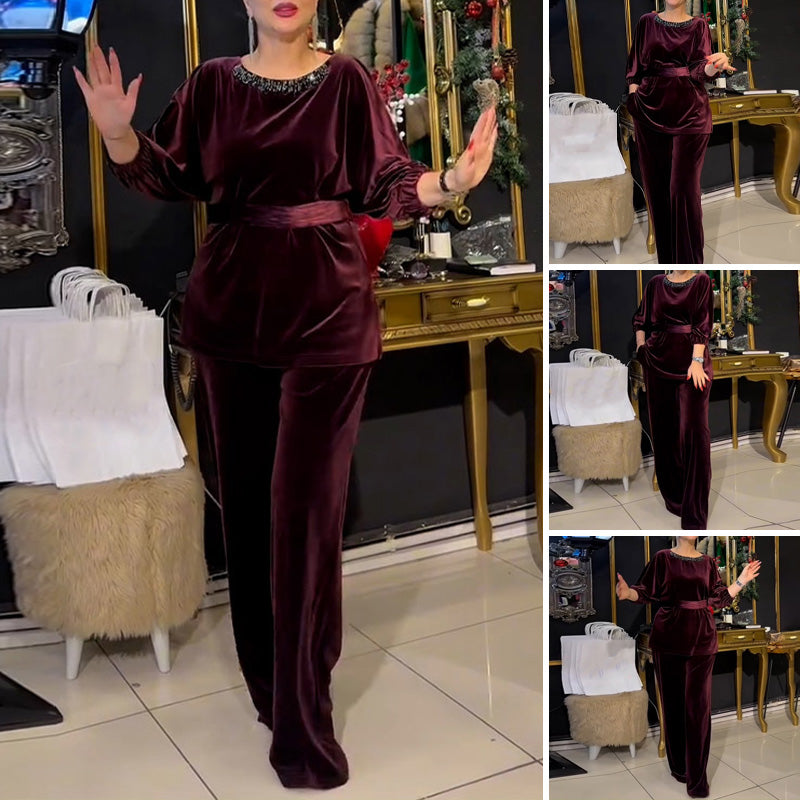 Ensemble 2 pièces : haut col rond orné de strass et pantalon à jambes larges