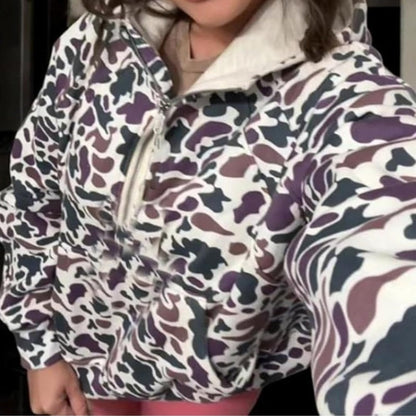 Sweat à capuche imprimé camouflage avec fermeture éclair quart de longueur